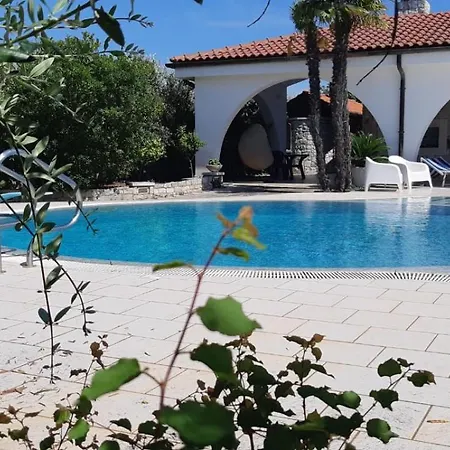 L'agrumeto & Pool - Puglia Mia * Gorgofreddo